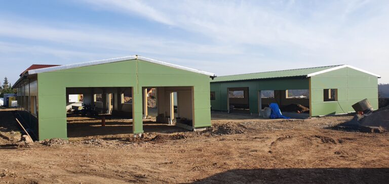 Haly pro výrobu nábytku firmy Plecitý – Podkozí