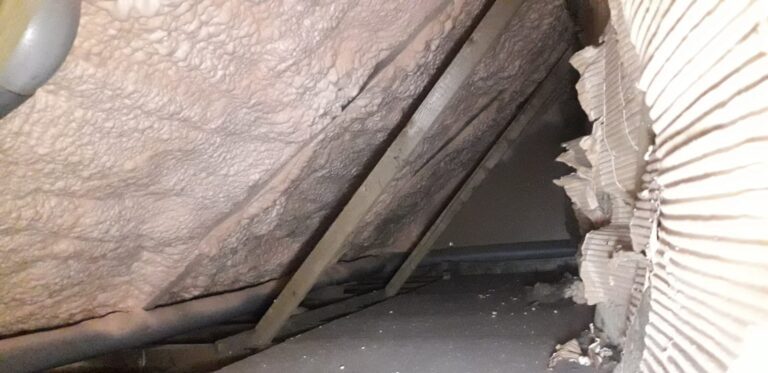 Izolace střechy  – OÚ Vysoká